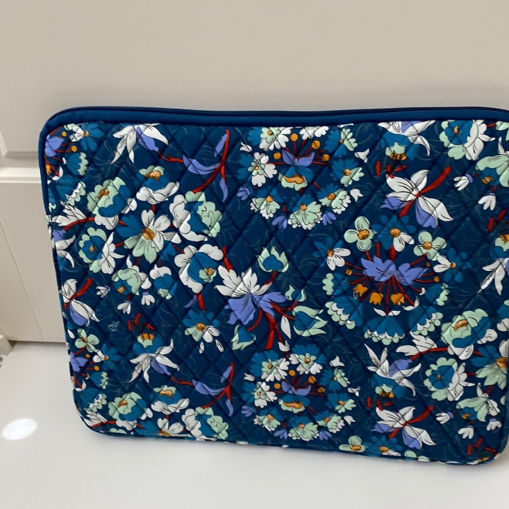 Vera Bradley computer sleeve